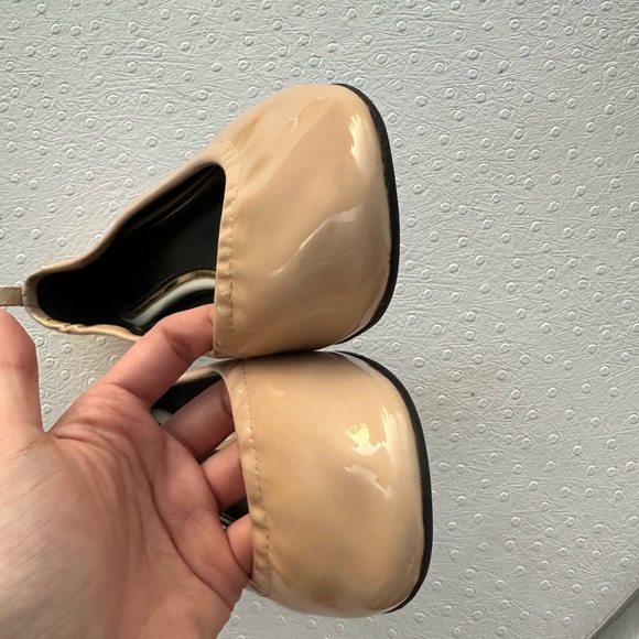 LANVIN classic patent ballet flat size 38 (fits like size 37) - Picture 6 of 8